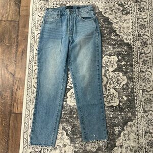 Lucky Brand High Rise Mom Jean (Drew)